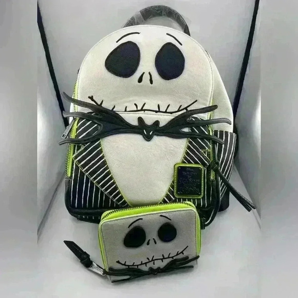 Loungefly Disney Nightmare Before Christmas Jack Skellington with wallet - Picture 1 of 10